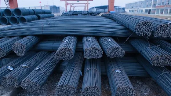 سعر الحديد الاستثماري يلامس 40 ألفا 1 أبريل 2026